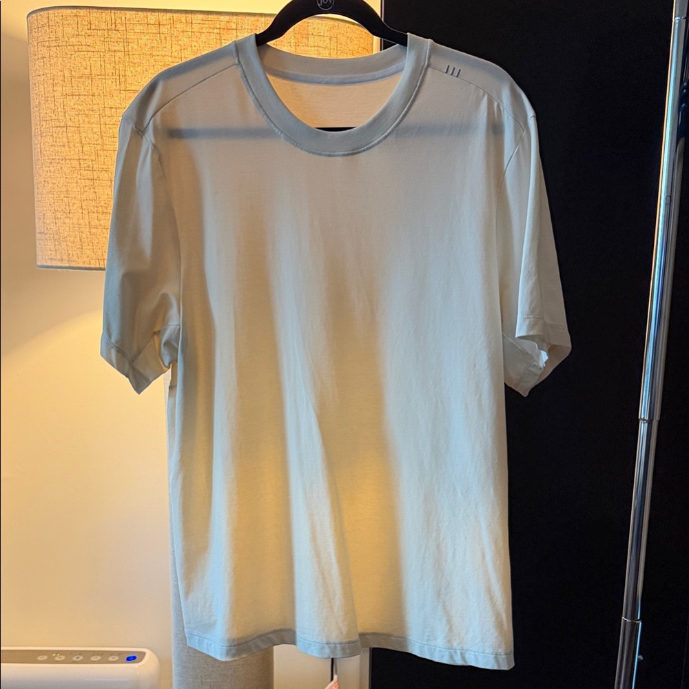 lululemon athletica Pale Blue Short Sleeve Crew